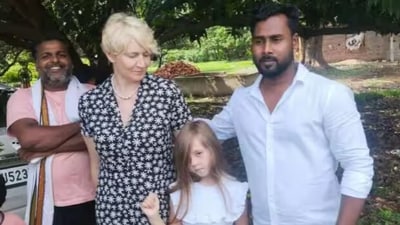 Shadab Malik with Barbara Polak. (Live Hindustan ) Shadab Malik with Barbara Polak. (Live Hindustan )