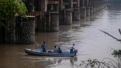 The Yamuna water levels rose above the danger mark for time In eight days. (Hindustan Times)