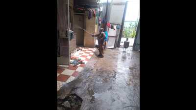 The civic body on Wednesday recorded its first dengue death of this season after a 76-year-old man resident of Ramtekdi, Hadapsar succumbed to the vector-borne disease. (HT PHOTO)