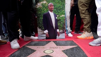 Late rapper and actor Tupac Shakur was posthumously honoured with a star on the Hollywood Walk of Fame last month. (Chris Pizzello/Invision/AP) Late rapper and actor Tupac Shakur was posthumously honoured with a star on the Hollywood Walk of Fame last month. (Chris Pizzello/Invision/AP)