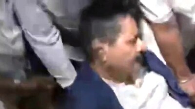 Karnataka BJP MLA Basangouda Patil Yatnal falls unconscious during the protest.