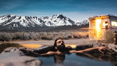 "When exposed to cold temperatures, your blood vessels tighten up (vasoconstriction), causing blood to be redirected towards your body's core and essential organs. This redirection facilitates the natural enrichment of the blood with oxygen and nutrients. As your body warms up once more, the blood vessels dilate (vasodilation), allowing the oxygenated blood to circulate back to your tissues. This process aids in flushing out inflammation and promoting the delivery of anti-inflammatory factors," says Dr Naidoo. (Unsplash) "When exposed to cold temperatures, your blood vessels tighten up (vasoconstriction), causing blood to be redirected towards your body's core and essential organs. This redirection facilitates the natural enrichment of the blood with oxygen and nutrients. As your body warms up once more, the blood vessels dilate (vasodilation), allowing the oxygenated blood to circulate back to your tissues. This process aids in flushing out inflammation and promoting the delivery of anti-inflammatory factors," says Dr Naidoo. (Unsplash)