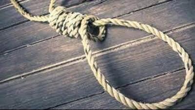 Ailing 17-yr-old girl hangs self in Model Town Ludhiana. (HT FILE)