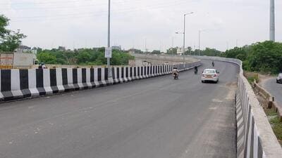 Ashram extension flyover loop. (Hindustan Times) Ashram extension flyover loop. (Hindustan Times)