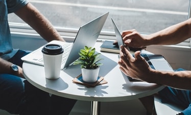 What are your thoughts on the Reddit user's post about walking out of an interview? (Unsplash/@mkvandergriff)