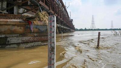 The river had touched an all-time high of 208.66 metres last Thursday before the water level began receding gradually. (HT Photo | Vipin Kumar) The river had touched an all-time high of 208.66 metres last Thursday before the water level began receding gradually. (HT Photo | Vipin Kumar)