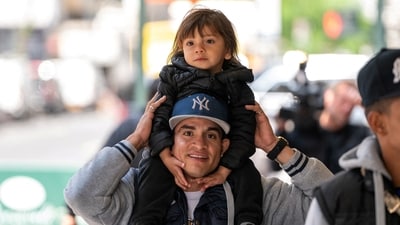 FILE PHOTO: Asylum-seekers arrive at the Roosevelt Hotel where migrants are currently being housed in New York City, U.S., May 19, 2023. REUTERS/David 'Dee' Delgado/File Photo (REUTERS)