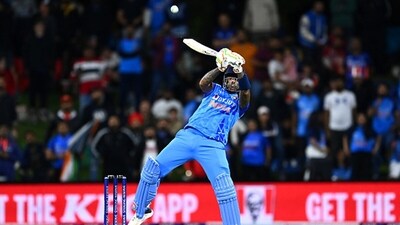 Suryakumar Yadav doing SKY things. (Getty) Suryakumar Yadav doing SKY things. (Getty)