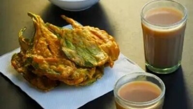 Palak Pakoras for the evening snack cravings. Recipe inside (Unsplash) Palak Pakoras for the evening snack cravings. Recipe inside (Unsplash)