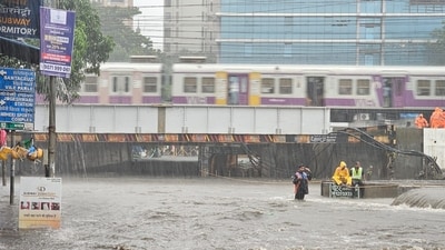 Mumbai rain: Water logging in a Subway due to Heavy Rain at Andheri, in Mumbai. (Vijay Bate) Mumbai rain: Water logging in a Subway due to Heavy Rain at Andheri, in Mumbai. (Vijay Bate)