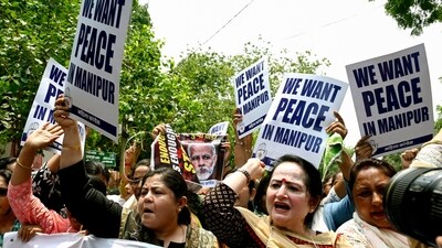 Mahila Congress Acting President Netta D'Souza with party supporters stage a protest against the ongoing violence in Manipur, at Jantar Mantar, in New Delhi on Thursday. (ANI) Mahila Congress Acting President Netta D'Souza with party supporters stage a protest against the ongoing violence in Manipur, at Jantar Mantar, in New Delhi on Thursday. (ANI)