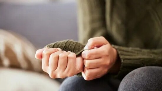 Often anxiety shows up as physical symptoms. To understand, we need to carefully observe the alarms that the body sends to us. "What is a weird physical symptom you have when you’re anxious," asked Therapist Alison Seponara to her Instagram family as she noted down the six physical symptoms that can be signs of anxiety.(Unsplash)