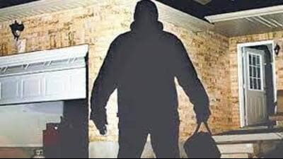 A gang of burglars targeted a Government Primary School in Chhohle village in Ludhiana. (HT FILE)