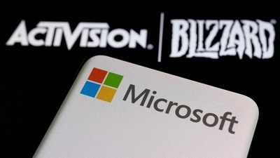 FILE PHOTO: Microsoft logo is seen on a smartphone placed on displayed Activision Blizzard logo in this illustration taken January 18, 2022. REUTERS/Dado Ruvic/Illustration//File Photo (REUTERS)