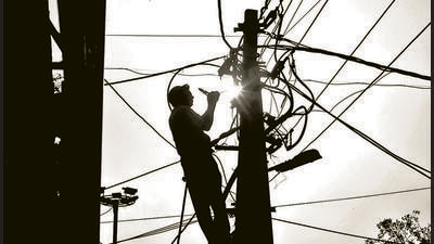The UPPCL was successfully meeting all the demand by providing electricity to all consumers as per the roster without resorting to any additional load shedding, he added. (HT File)