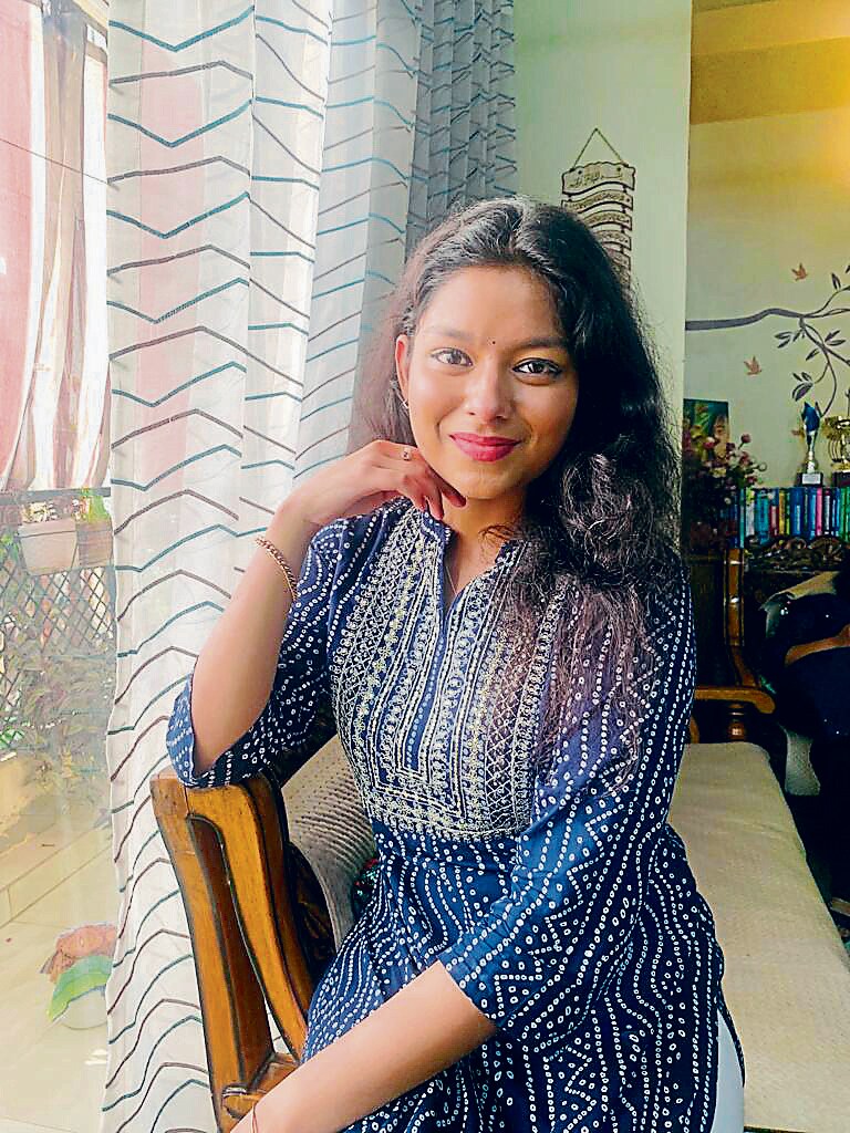 Suhani Gupta has scored 625/800. Suhani Gupta has scored 625/800.
