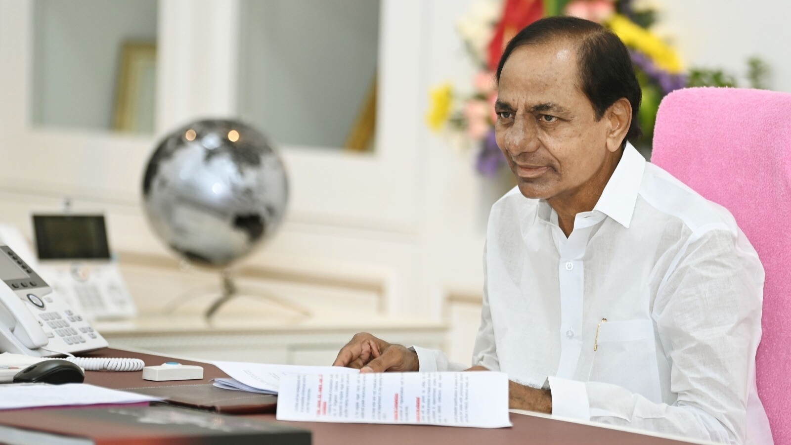 Telangana CM KCR orders to abolish Village Revenues Assistant system - Vimarsana News