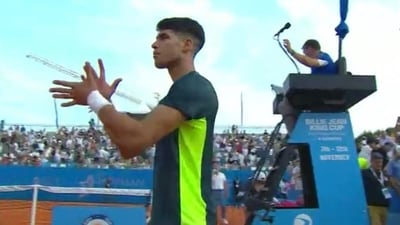 Carlos Alcaraz earlier levelled the tie at 1-1 with a 6-3 6-7(6) (10-5) victory over Borna Coric