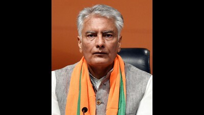 Jakhar visited the flood-affected villages of Patiala district to take stock of the damage caused due to deluge. (ANI File Photo)