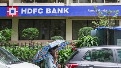 HDFC bank (PTI) HDFC bank (PTI)