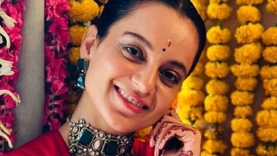 Kangana Ranaut at her sister-in-law's godbharai ceremony Kangana Ranaut at her sister-in-law's godbharai ceremony