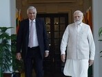 Indian Prime Minister Narendra Modi and Sri Lanka President Ranil Wickremesinghe in New Delhi (Twitter/@narendramodi)
