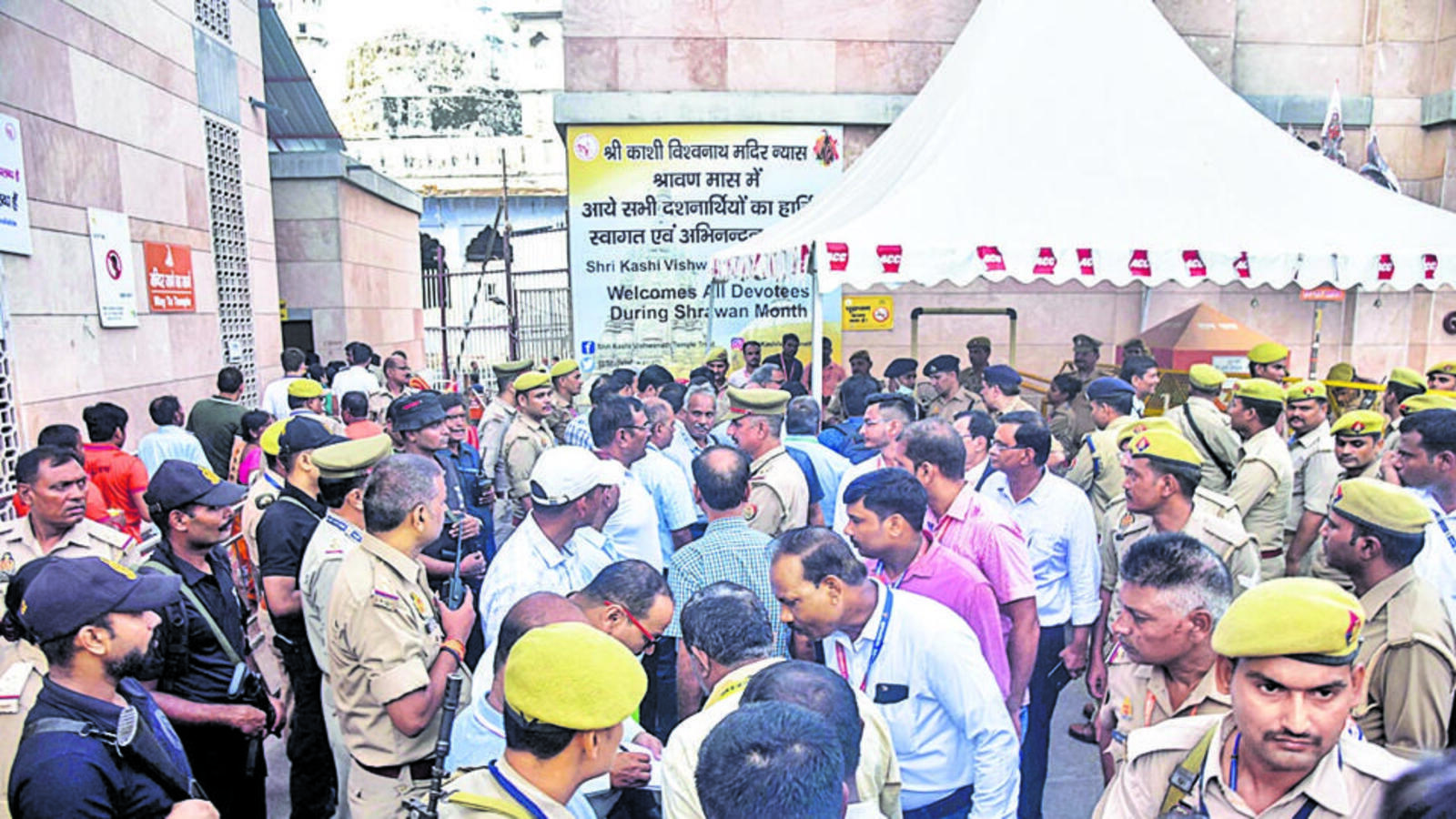 Hours before SC order, ASI clicks photos, collects soil samples at Gyanvapi - Vimarsana News