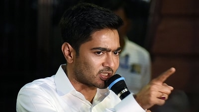 A bench of justices Sanjay Kishan Kaul and Sudhanshu Dhulia asked the ED if it had issued any look out circular against Abhishek Banerjee. (ANI) A bench of justices Sanjay Kishan Kaul and Sudhanshu Dhulia asked the ED if it had issued any look out circular against Abhishek Banerjee. (ANI)