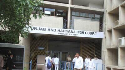 The bench of Sanjeev Prakash Sharma has fixed the next date of hearing on October 12. (HT FILE) The bench of Sanjeev Prakash Sharma has fixed the next date of hearing on October 12. (HT FILE)