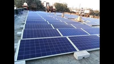 The ministry had increased the subsidy amount for rooftop solar plants up to 3 kWp capacity from 30% to 40% in August 2019. (HT Photo) The ministry had increased the subsidy amount for rooftop solar plants up to 3 kWp capacity from 30% to 40% in August 2019. (HT Photo)