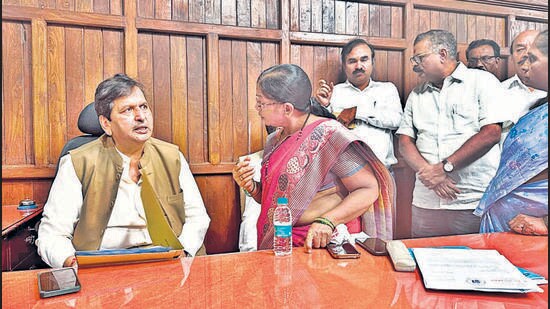Under opposition attack, Chahal defends move to offer office to Lodha at BMC HQ