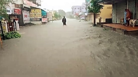 A view of the flooded road due to the incessant rain in the region in Yavatmal, Maharashtra. A view of the flooded road due to the incessant rain in the region in Yavatmal, Maharashtra.