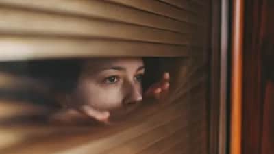 People with loneliness sometimes avoid social gatherings because of the fear of encountering a lot of people at the same time. (Unsplash) People with loneliness sometimes avoid social gatherings because of the fear of encountering a lot of people at the same time. (Unsplash)
