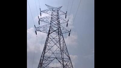 A view of 220 kV transmission tower near Sutlej in Ludhiana. (HT File)