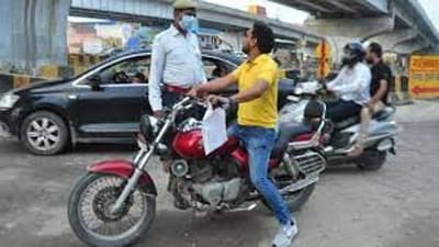 Delhi Traffic Police data showed that riding without a helmet was the most common traffic rule violation in the Capital. (Photo for representative purposes only/HT) Delhi Traffic Police data showed that riding without a helmet was the most common traffic rule violation in the Capital. (Photo for representative purposes only/HT)