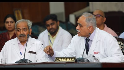 Dr Vivek Lal during the press conference at Board Room, Kairon Block, PGIMER in Chandigarh. (Keshav Singh/HT) Dr Vivek Lal during the press conference at Board Room, Kairon Block, PGIMER in Chandigarh. (Keshav Singh/HT)