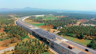 Two-wheelers, autos to be banned on Bengaluru-Mysuru Expressway from Aug 1 Two-wheelers, autos to be banned on Bengaluru-Mysuru Expressway from Aug 1