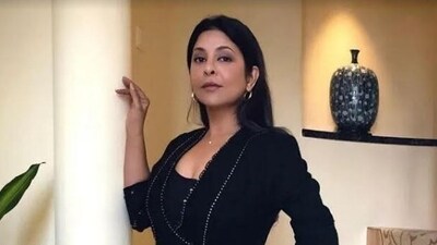 Shefali Shah talked about how her sons want her to wear branded clothes.