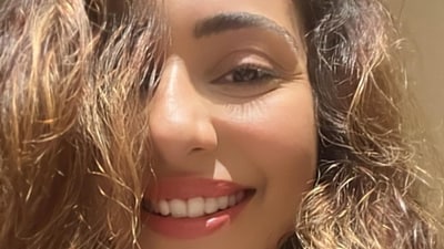 A close up selfie of Rakul Preet Singh from Dubai. When in Mumbai, the actor is spotted at film parties and events along with boyfriend and filmmaker Jackky Bhagnani. A close up selfie of Rakul Preet Singh from Dubai. When in Mumbai, the actor is spotted at film parties and events along with boyfriend and filmmaker Jackky Bhagnani. 