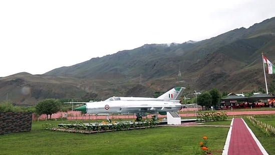 Kargil Vijay Diwas is observed every year on July 26 to pay tribute to the bravery and valour of the 527 Indian Army personnel who sacrificed their life in the 1999 Kargil War.&nbsp;&nbsp;(ANI)