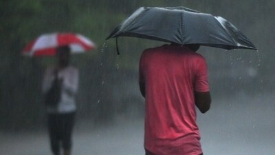 The Capital received its heaviest deluge for a July day in 21 years on the 8th of the month when 126.1mm of rain was recorded. (Sunil Ghosh / Hindustan Times) The Capital received its heaviest deluge for a July day in 21 years on the 8th of the month when 126.1mm of rain was recorded. (Sunil Ghosh / Hindustan Times)