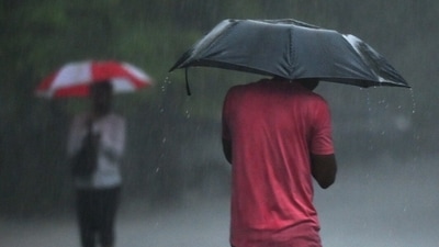 Under the influence of this weather system, moderate rains (15.6 mm to 64.4 mm within a 24-hour period) are likely to occur in several places across coastal AP. (Representational Image) (Sunil Ghosh / Hindustan Times) Under the influence of this weather system, moderate rains (15.6 mm to 64.4 mm within a 24-hour period) are likely to occur in several places across coastal AP. (Representational Image) (Sunil Ghosh / Hindustan Times)