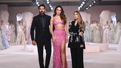 The India Couture Week (ICW) kicked off on July 25 in New Delhi with a spectacular display of fashion and elegance and will go on till August 2. Kiara Advani made heads turn as she turned showstopper for ace designer duo Falguni and Shane Peacock on the first day of the the event. (AFP) The India Couture Week (ICW) kicked off on July 25 in New Delhi with a spectacular display of fashion and elegance and will go on till August 2. Kiara Advani made heads turn as she turned showstopper for ace designer duo Falguni and Shane Peacock on the first day of the the event. (AFP)