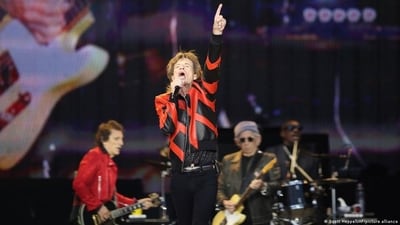 No sign of fatigue: Jagger performes at a Stones concert in Liverpool, United Kingdom in 2022. (DW/Scott Heppell/AP/picture alliance) No sign of fatigue: Jagger performes at a Stones concert in Liverpool, United Kingdom in 2022. (DW/Scott Heppell/AP/picture alliance)