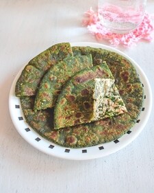 Tofu and Spinach Parathas (Pinterest) Tofu and Spinach Parathas (Pinterest)