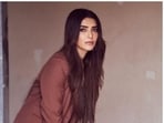 Karishma Tanna is an absolute fashionista. The actor keeps slaying fashion goals in range of attire – from her summer fashion goals in flowy dresses to decking up as the boss babe in power suits. Karishma knows how to keep it chic, simple and stylish with every ensemble. On Thursday, the actor shared a set of pictures of herself looking like a queen.