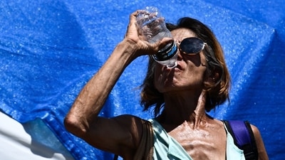 As a relentless heat wave continues its assault on the United States, over 140 million Americans are now under heat alerts. (AFP) As a relentless heat wave continues its assault on the United States, over 140 million Americans are now under heat alerts. (AFP)