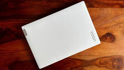 The Lenovo Yoga Slim 7i Carbon laptop. (Vishal Mathur/ HT Photo) The Lenovo Yoga Slim 7i Carbon laptop. (Vishal Mathur/ HT Photo)