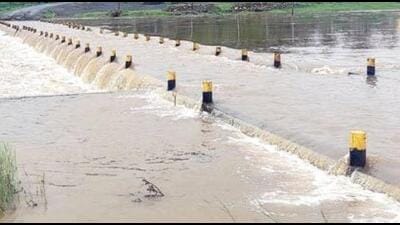 The rains continue in Khanapur and Belagavi taluks for the tenth consecutive day (HT Photo) The rains continue in Khanapur and Belagavi taluks for the tenth consecutive day (HT Photo)
