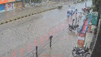 Speeding car rams through school children in Karnataka's Raichur. Video Speeding car rams through school children in Karnataka's Raichur. Video